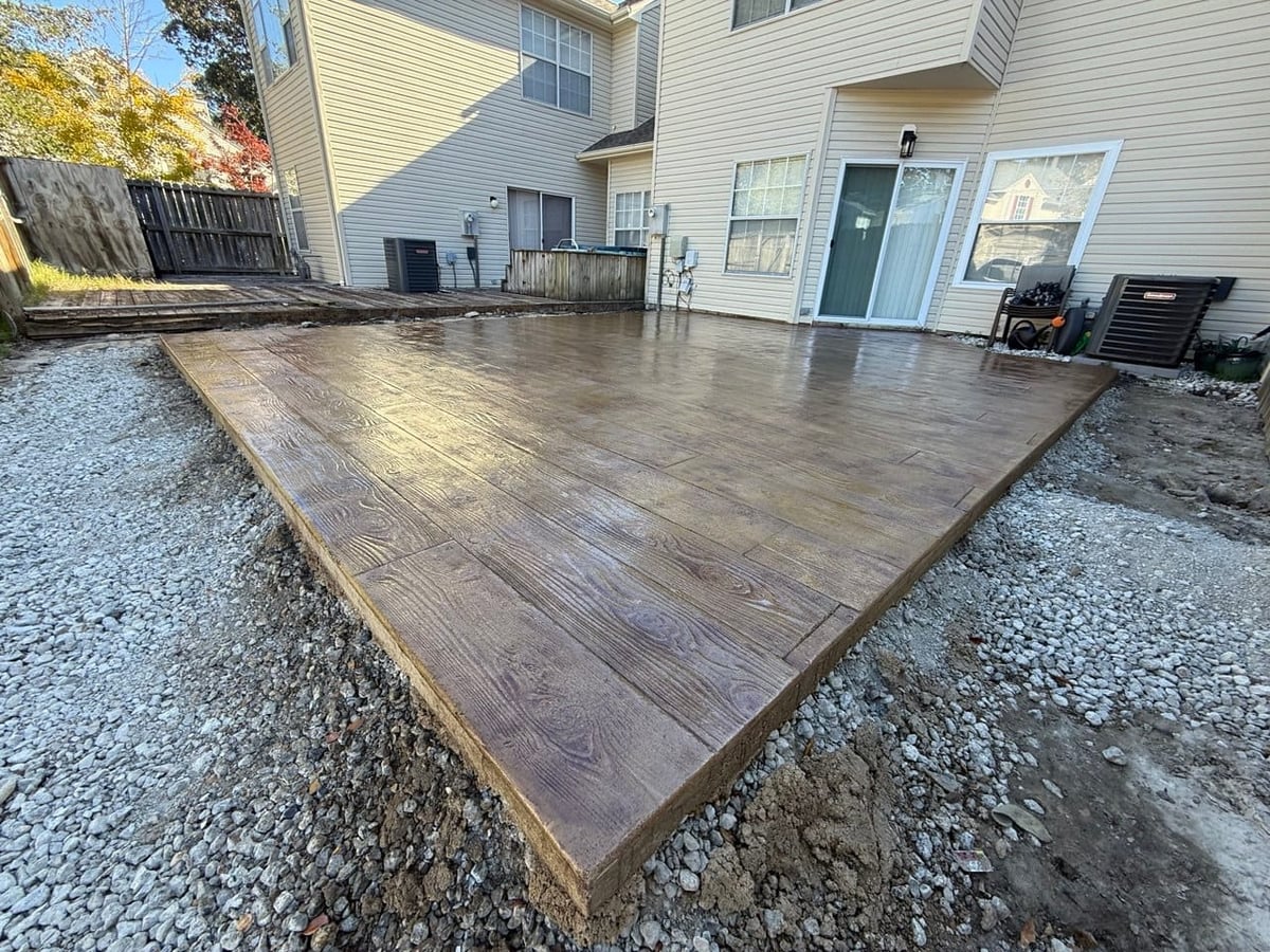Stamped wood-plank concrete patio — Hampton Roads, VA